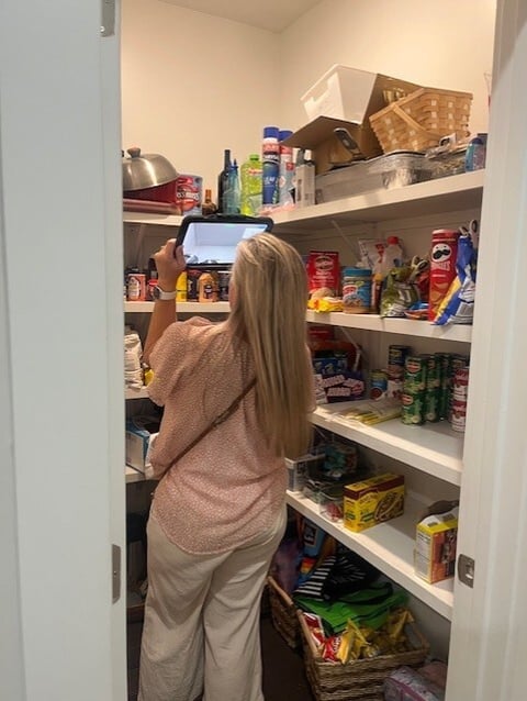 Scanning pantry