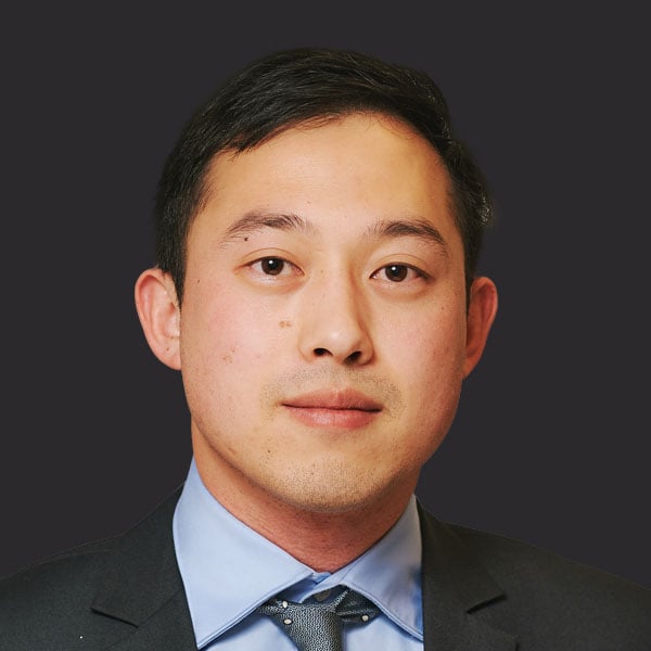 headshot of Jeffrey Qin 