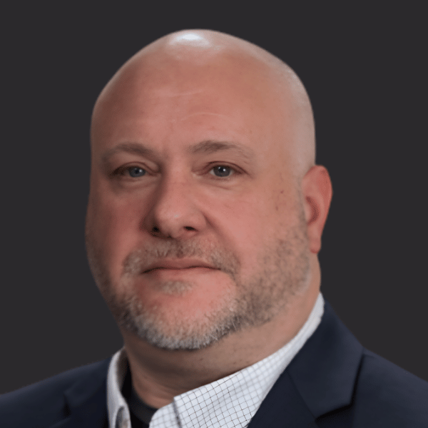 headshot of Daniel Warren