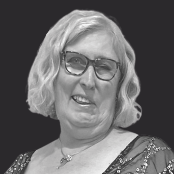 headshot of Kelina Hamilton