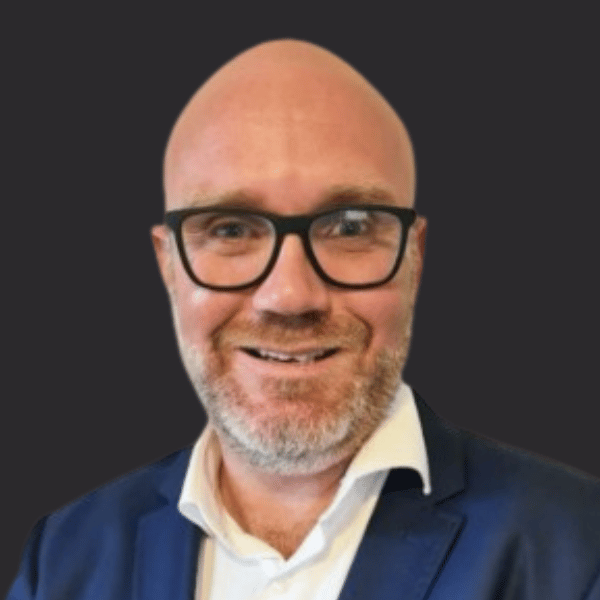 Headshot of Mitch Smith