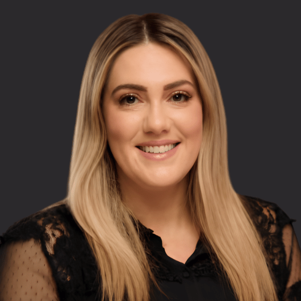 Headshot of Nicole Bevilacqua