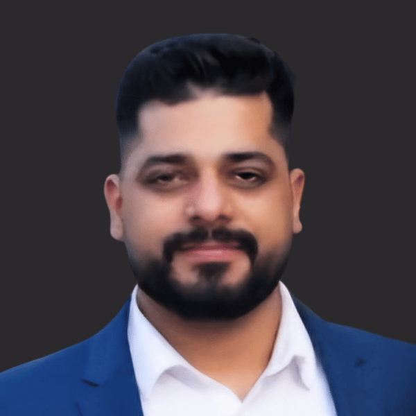 headshot of Rahul Dahiya